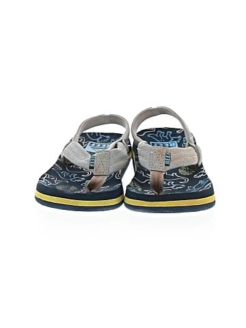 Reef Flip Flops (view 2)