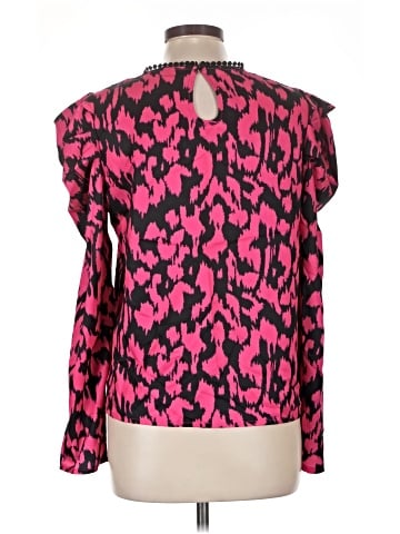 Unbranded Sleeveless Blouse (view 2)