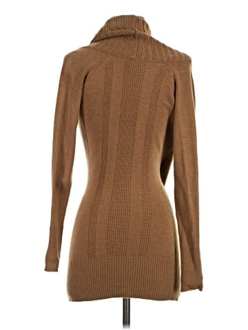 Cache Pullover Sweater (view 2)
