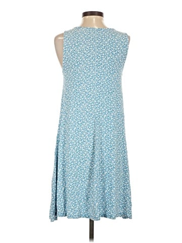 Old Navy Casual Dress (view 2)