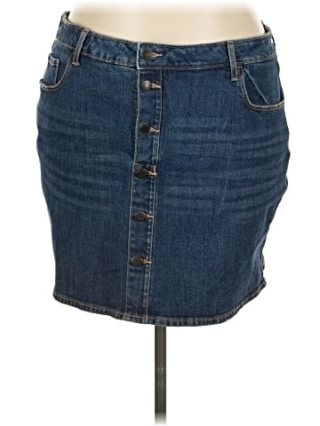 Old Navy Denim Skirt (view 1)