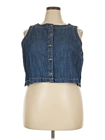 Old Navy Sleeveless Button-Down Shirt (view 1)