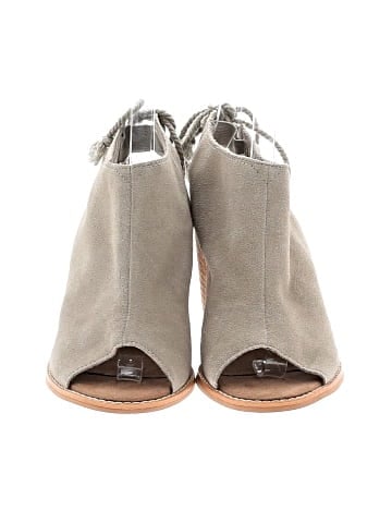 TOMS Sandals (view 2)