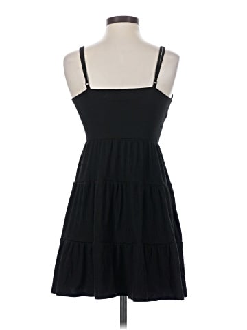 No Boundaries Sleeveless Top (view 2)