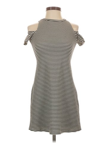 Trafaluc by Zara Casual Dress (view 1)