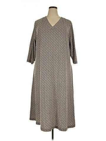 Croft & Barrow Casual Dress (view 1)