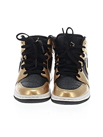 Air Jordan Sneakers (view 2)