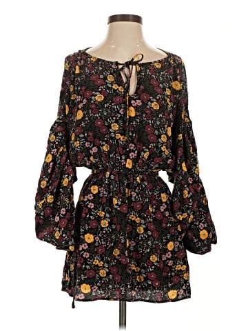 Tularosa Casual Dress (view 1)