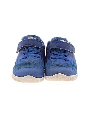 Nike Sneakers (view 2)