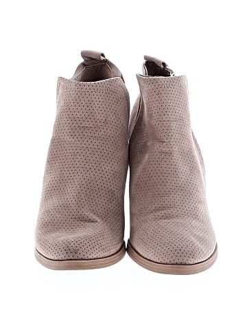 Universal Thread Ankle Boots (view 2)