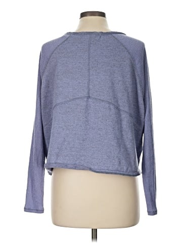 wonderly 3/4 Sleeve T-Shirt (view 2)