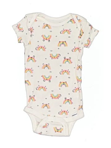 Gerber Short Sleeve Onesie (view 1)