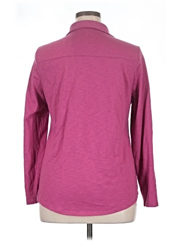 Croft & Barrow Long Sleeve Button-Down Shirt (view 2)