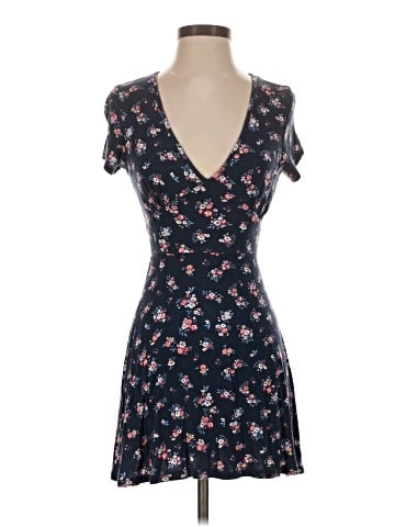 Mi ami Casual Dress (view 1)