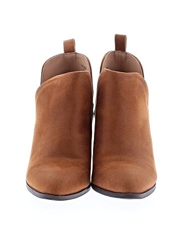 Journee Collection Ankle Boots (view 2)