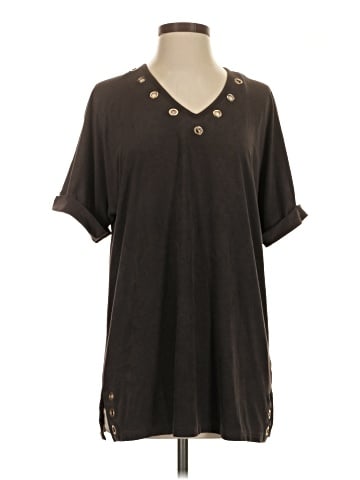 Simply Noelle Short Sleeve Blouse (view 1)