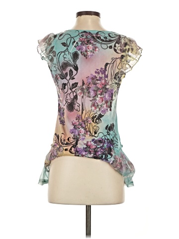 Casual Freedom Sleeveless Blouse (view 2)