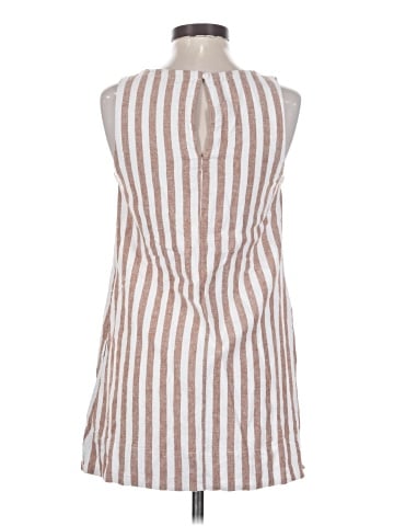 Old Navy Casual Dress (view 2)