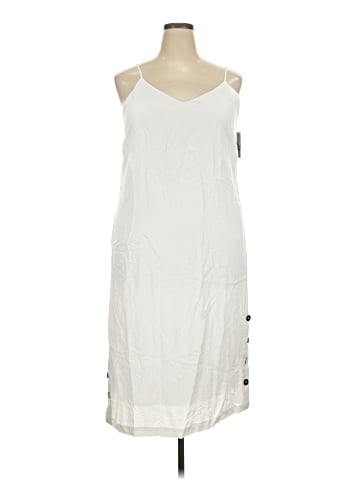 Mossimo Casual Dress (view 1)