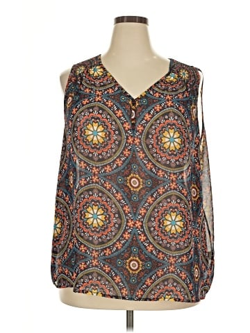 Fun2Fun Sleeveless Blouse (view 1)