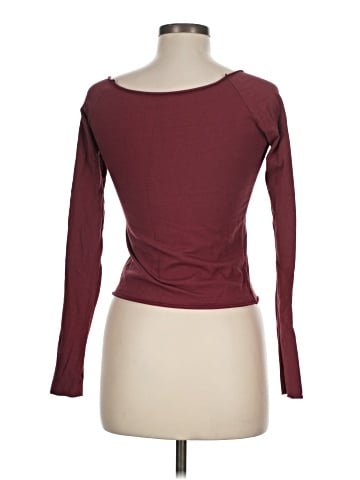 Brandy Melville Long Sleeve Top (view 2)