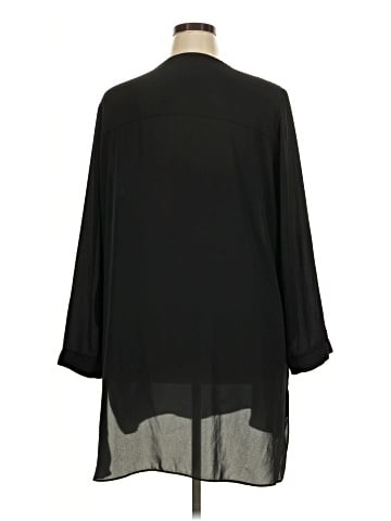 14th & Union 3/4 Sleeve Blouse (view 2)