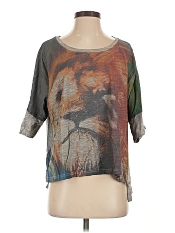 Assorted Brands 3/4 Sleeve T-Shirt (view 1)