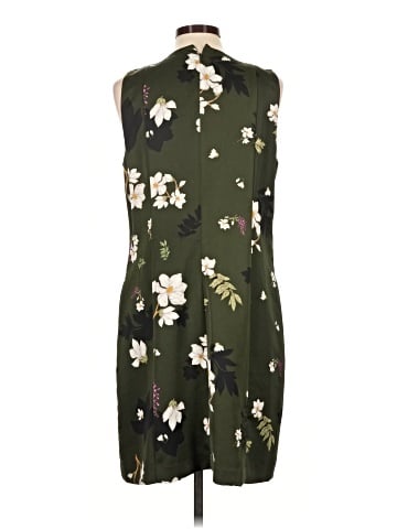 Banana Republic Casual Dress (view 2)