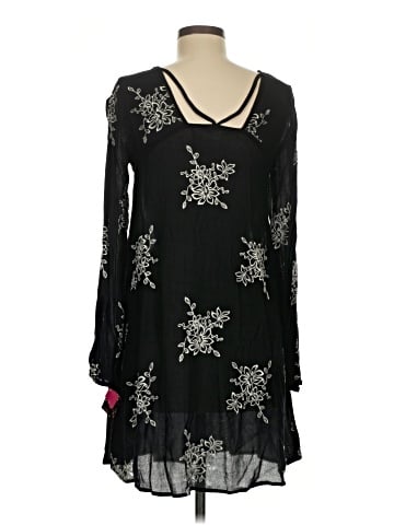 Xhilaration Casual Dress (view 2)