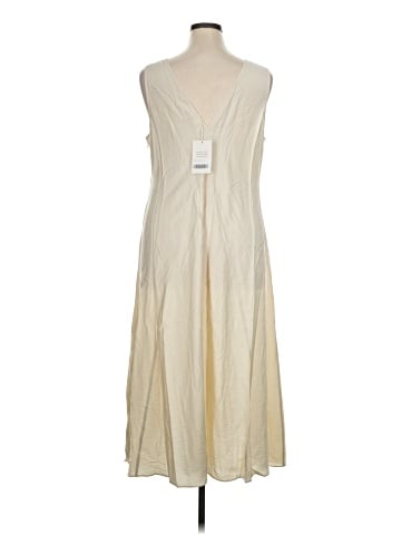 Everlane Casual Dress (view 2)