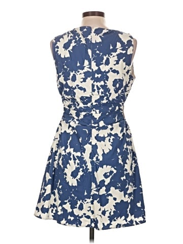 Abercrombie & Fitch Cocktail Dress (view 2)