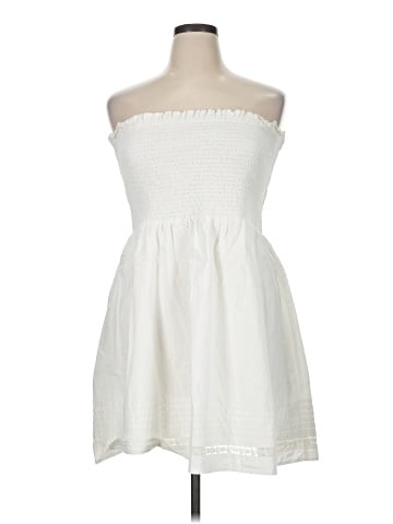 American Eagle Outfitters Casual Dress (view 1)