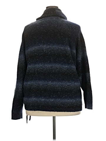 Leo & Nicole Pullover Sweater (view 2)