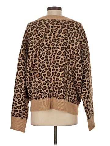 American Eagle Outfitters Pullover Sweater (view 2)