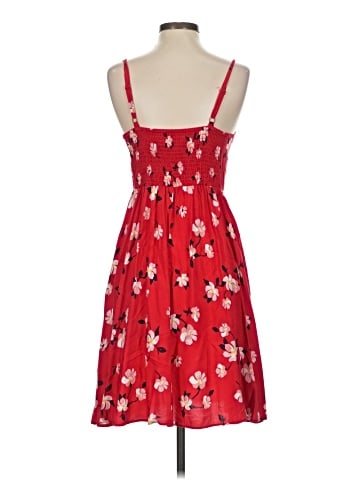Old Navy Casual Dress (view 2)