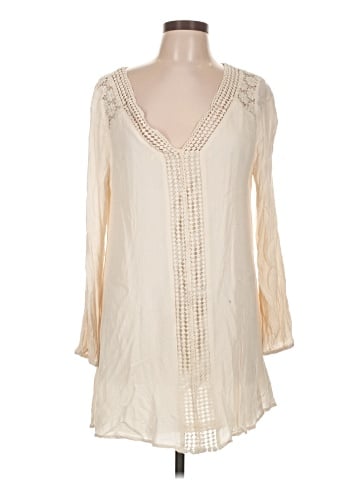 Entro 3/4 Sleeve Blouse (view 1)