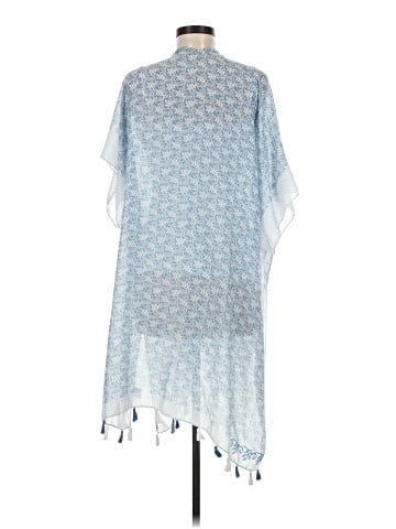 Chic Poncho (view 2)