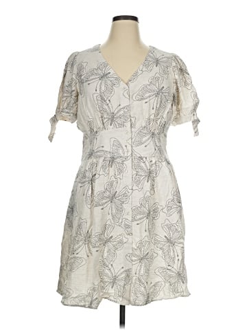 Jane and Delancey Casual Dress (view 1)