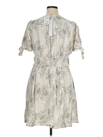 Jane and Delancey Casual Dress (view 2)