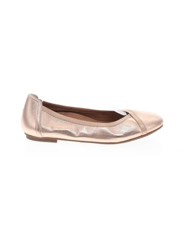 Vionic Flats (view 1)