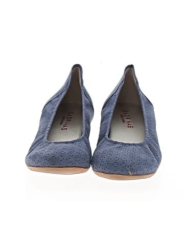 Sabrinas Flats (view 2)