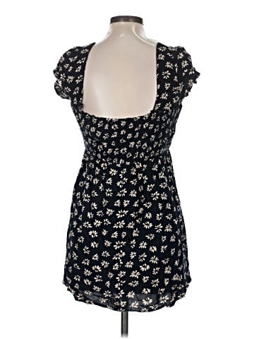 En Creme Short Sleeve Top (view 2)