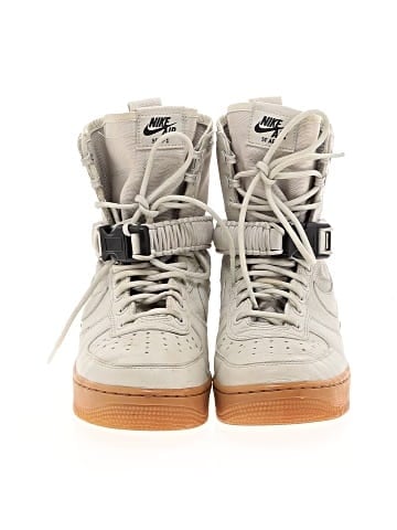 Nike Sneakers (view 2)