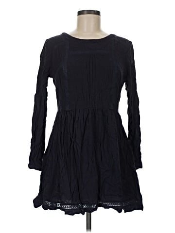 Under Skies Casual Dress (view 1)