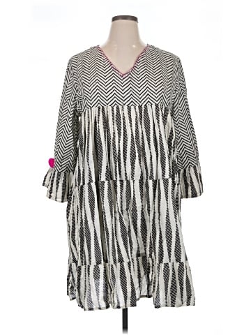 Charlie Paige Casual Dress (view 1)