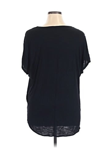 LUXE Short Sleeve T-Shirt (view 2)