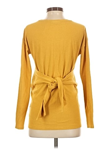A Pea in the Pod Long Sleeve Top (view 2)