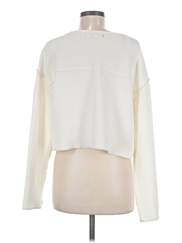 Urban Outfitters Long Sleeve T-Shirt (view 2)
