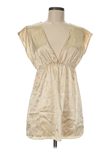 Charlotte Russe Sleeveless Blouse (view 1)