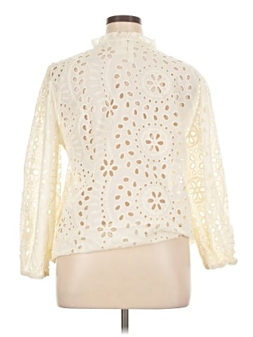 Forgotten Grace 3/4 Sleeve Blouse (view 2)